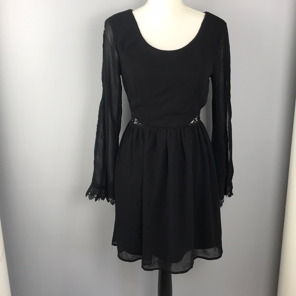 Doe & Rae Black Lace Dress Size S